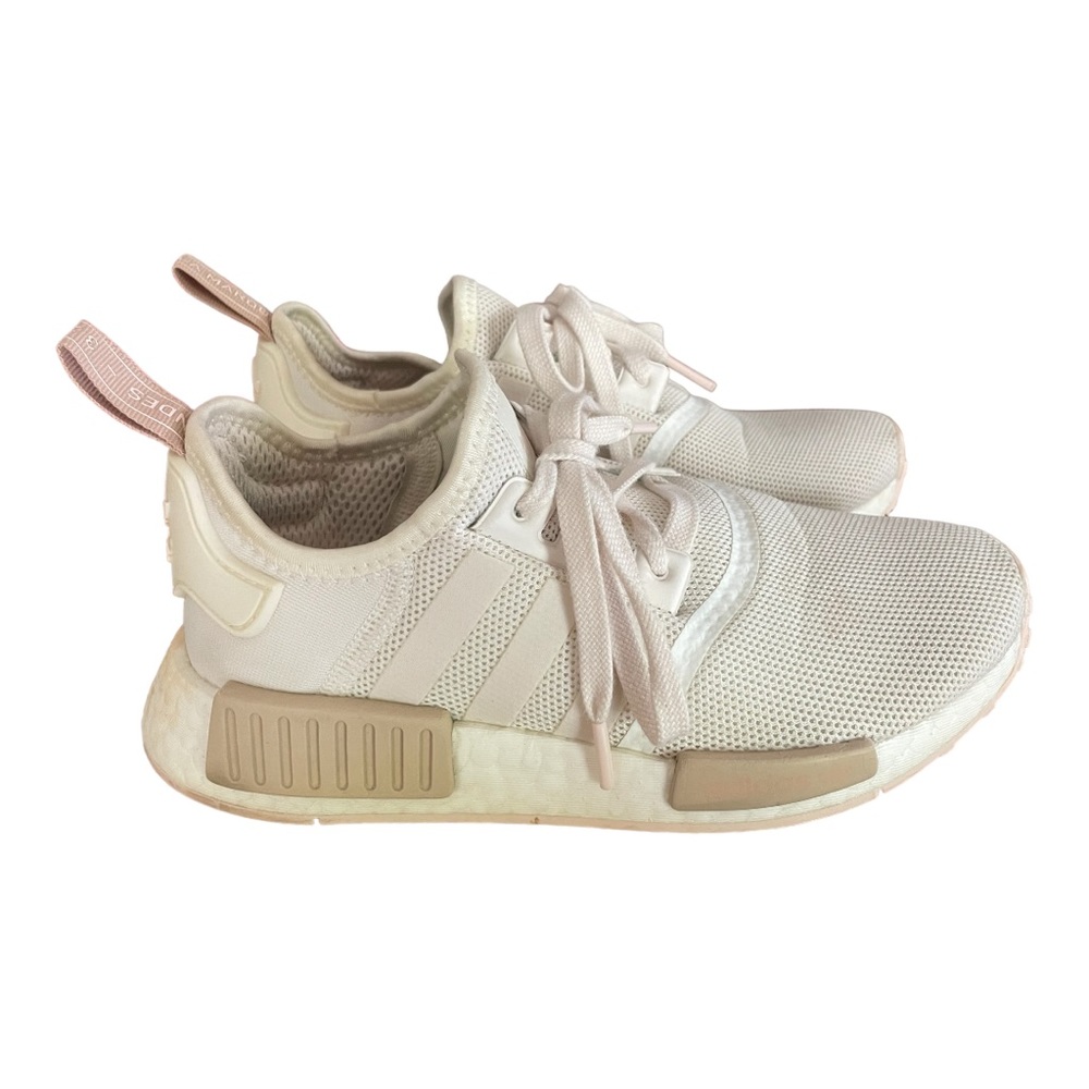 ADIDAS ORIGINALS NMD R1 CHALK WHITE AUTHENTIC WOMENS US SIZE 6